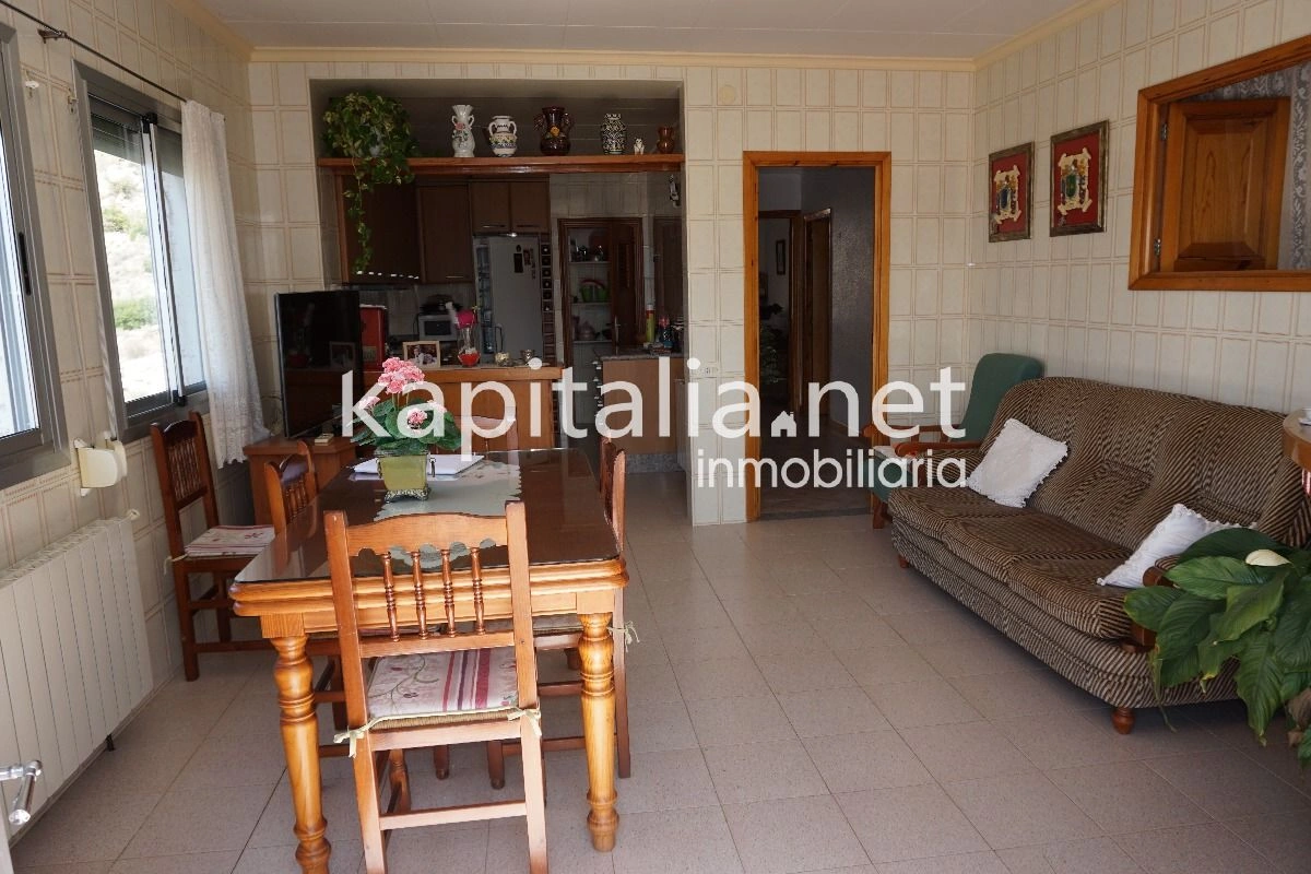 03819 - Casa a la venta en Catello de Rugat.