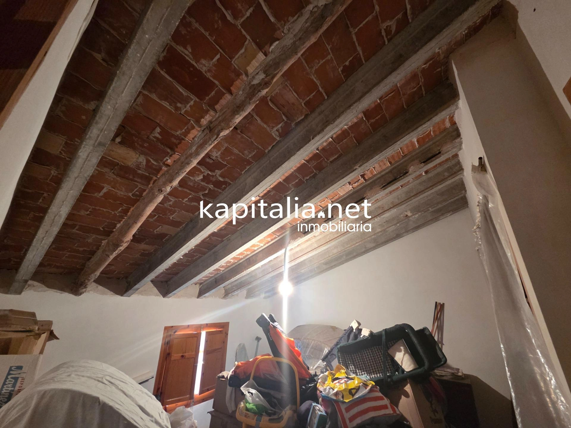 10127 - Encantadora Casa en Quatretondeta - Ideal para Entrar a Vivir