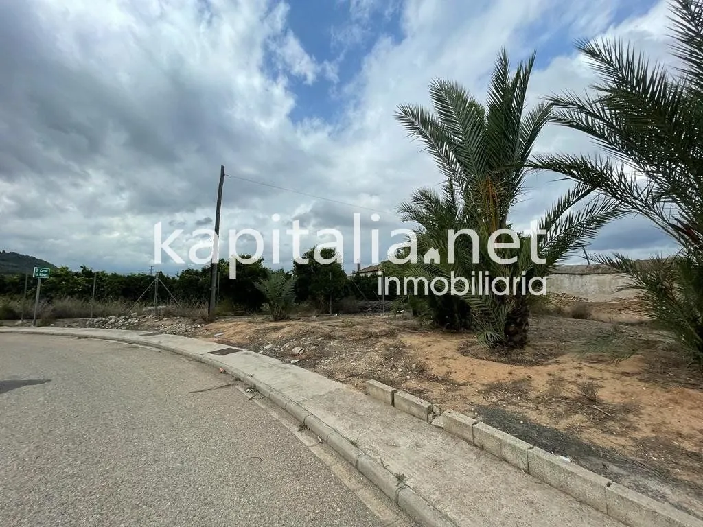 06957 - Suelo industrial urbanizable en Xativa