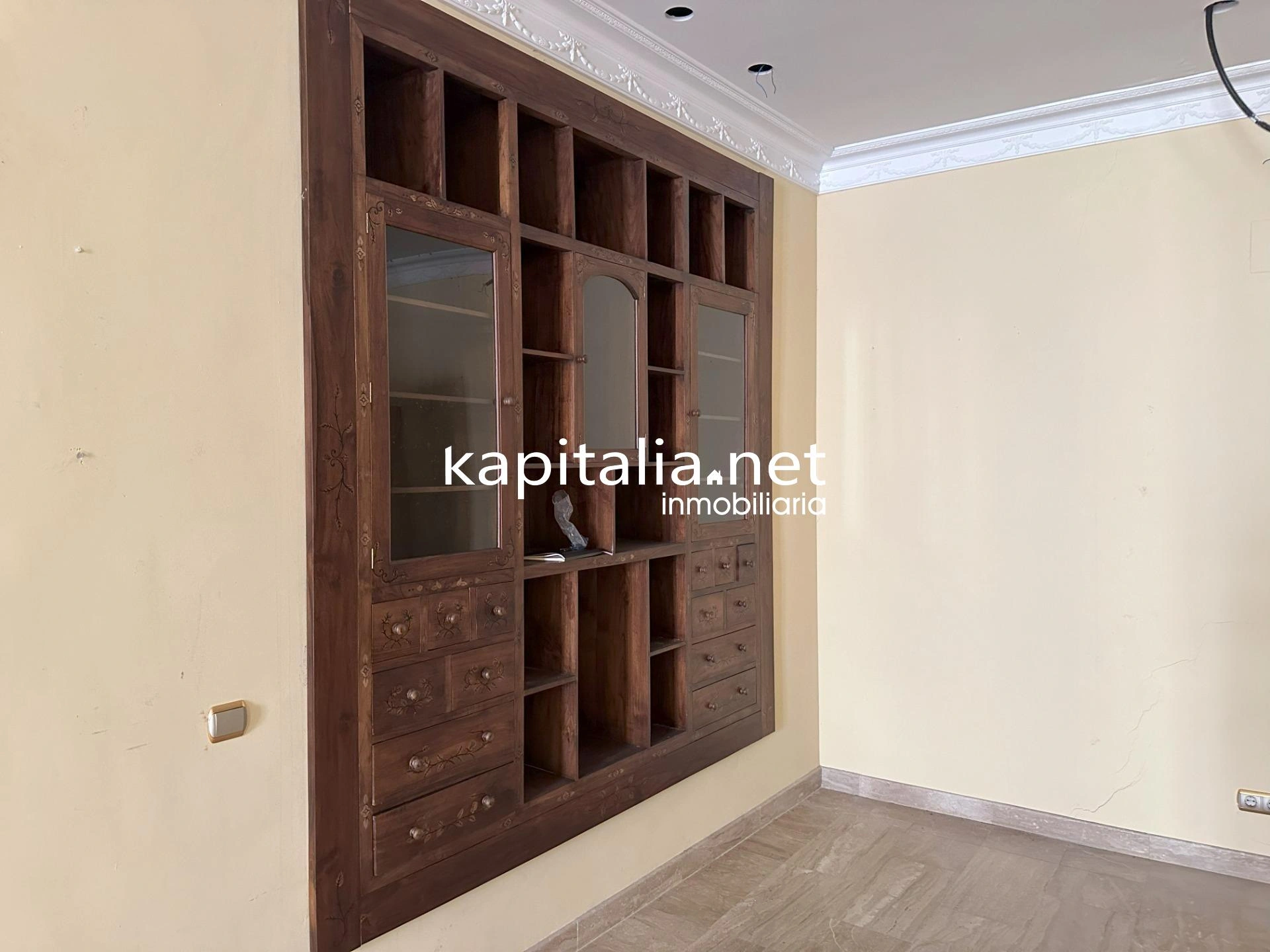 GRAN CASA A LA VENTA EN CENTRO DE BOCAIRENT