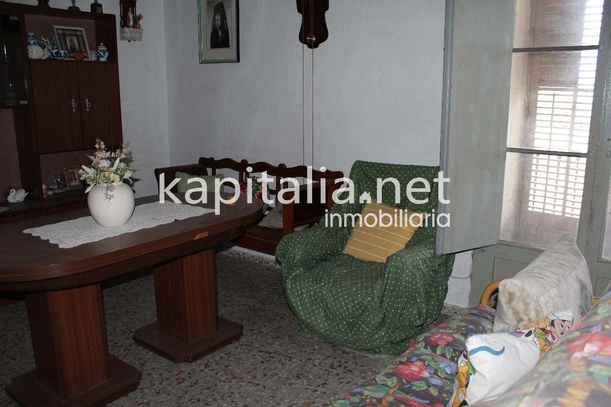 Casa de 500m2 a la venta en Bocairent