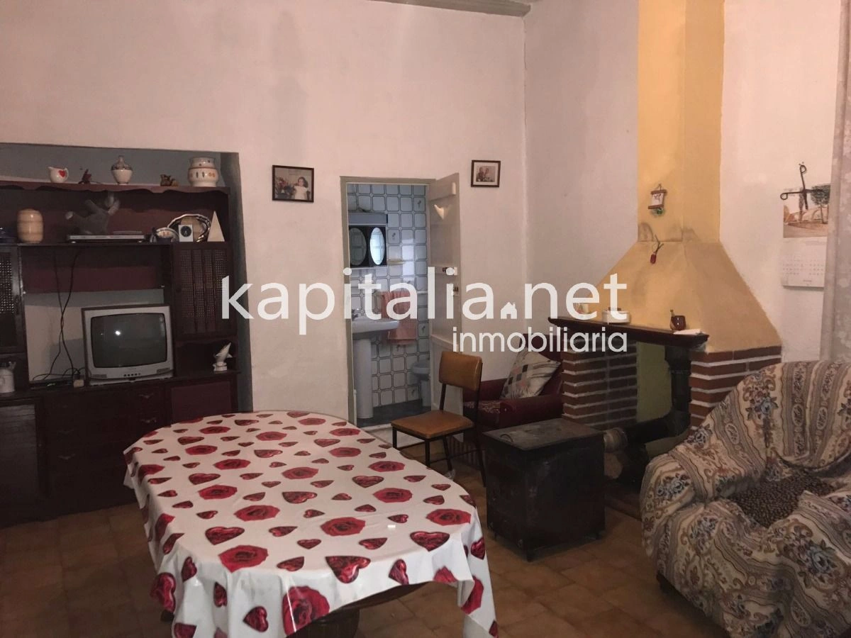 Casa de 500m2 a la venta en Bocairent