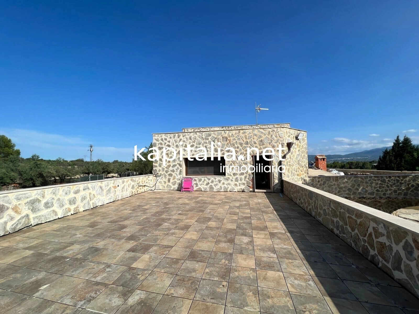 09245 - Espectacular chalet a la venta en Olleria