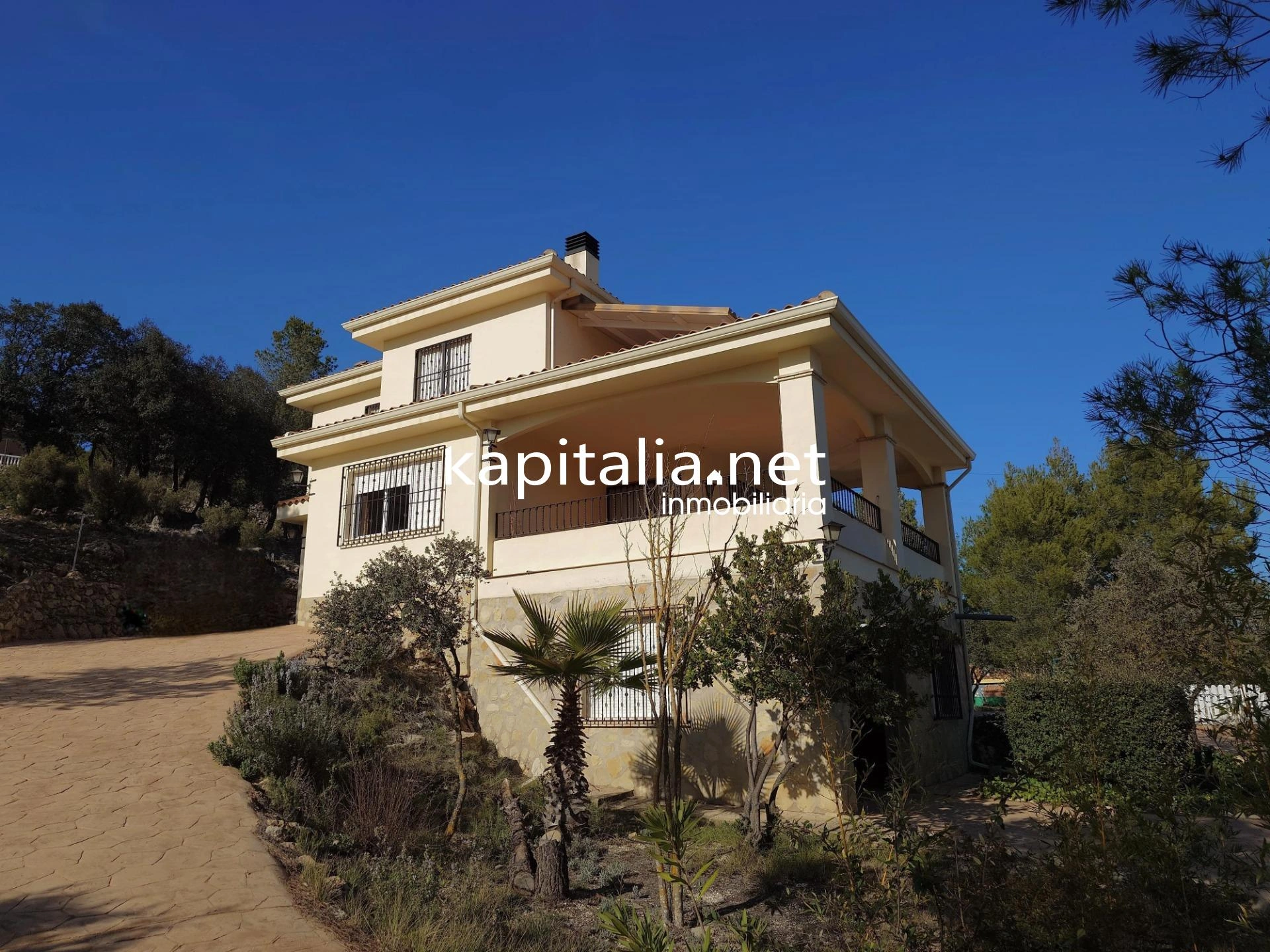 09796 - Chalet a la venta en la Sierra Mariola, Bocairent