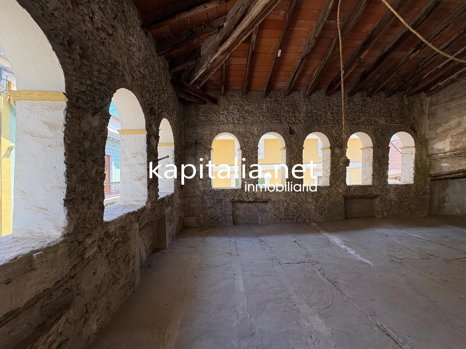 10011 - CASA SEÑORIAL A LA VENTA EN EL CENTRO DE XATIVA