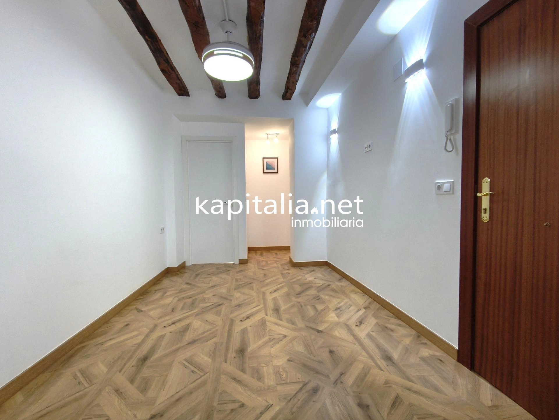 10237 - PISO REFORMADO A LA VENTA EN ALCOY, ZONA ALTA ALCOY