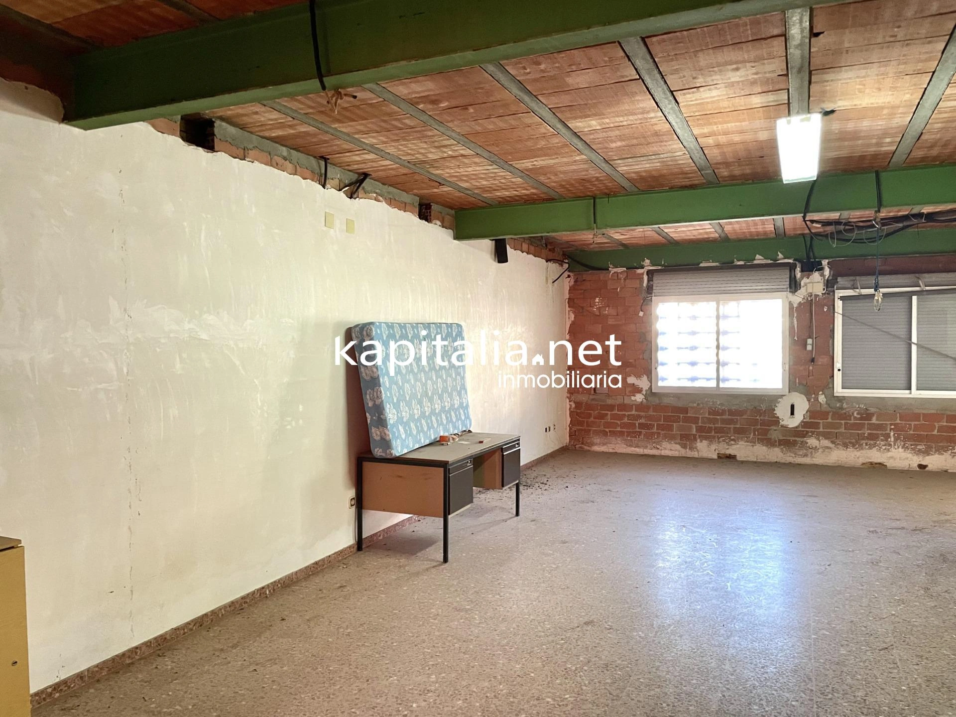Edificio a la venta en Beniarrés.