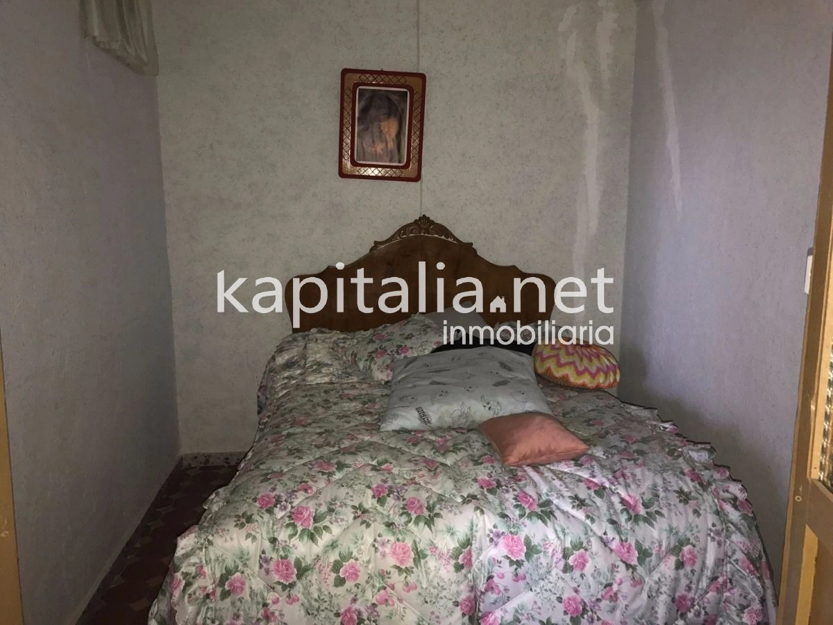 Casa de 500m2 a la venta en Bocairent