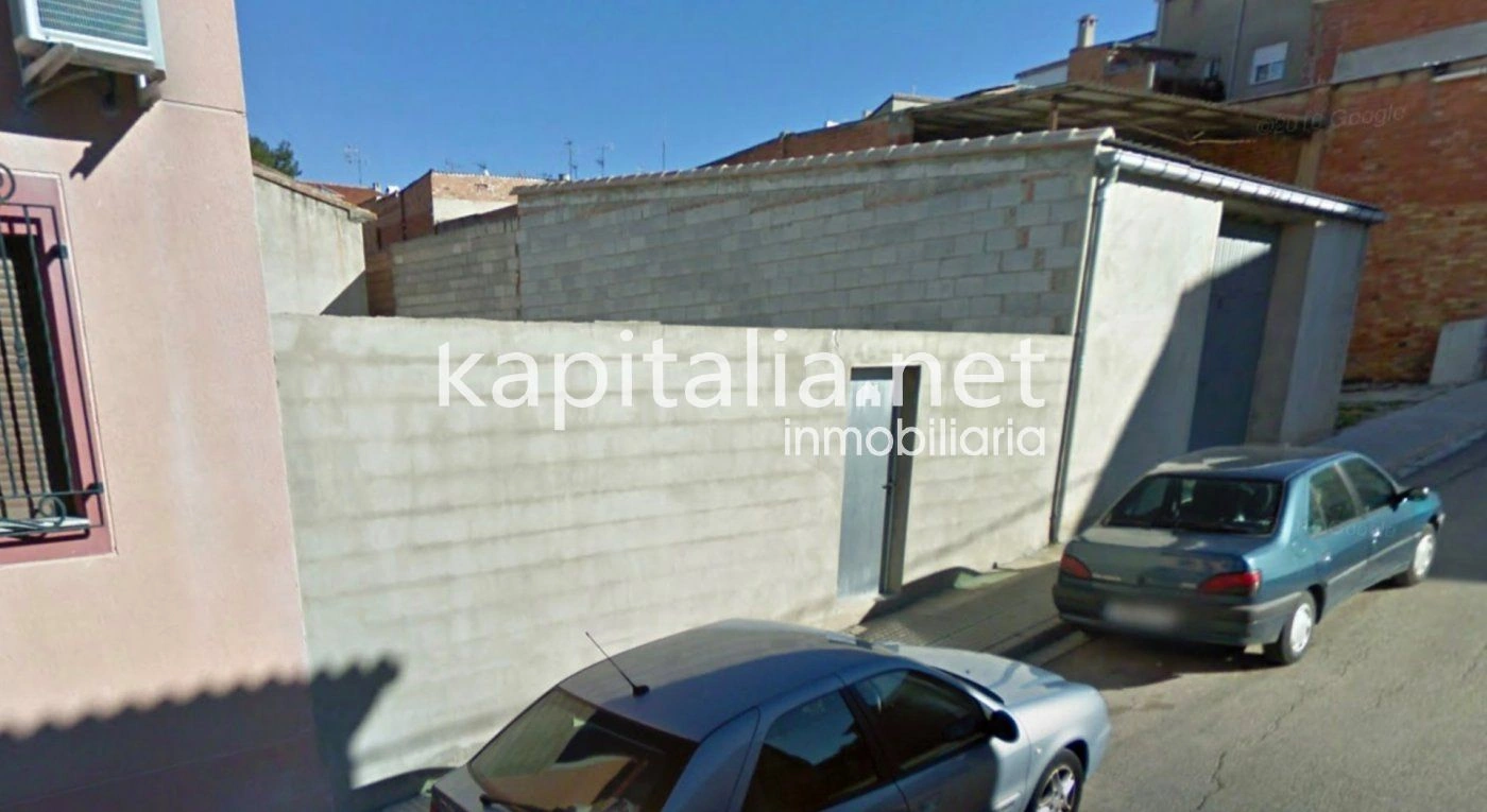 06738 - Parcela a la venta en Castelló de Rugat
