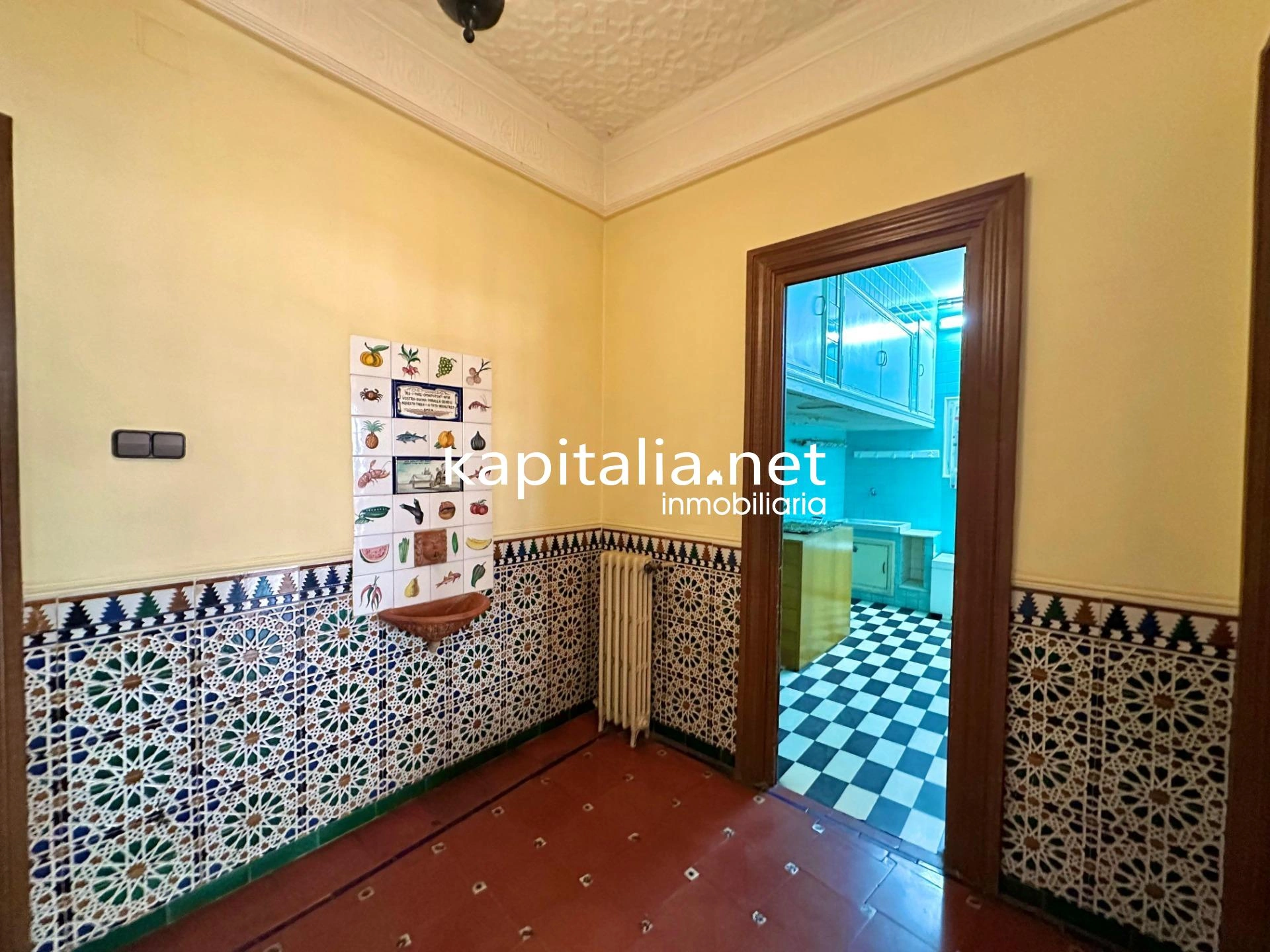 09750 - Gran casa con encanto a la venta en Alcoy
