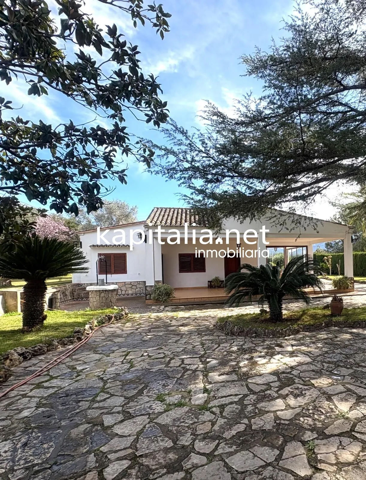 ESPECTACULAR CHALET A LA VENTA EN BARCHETA