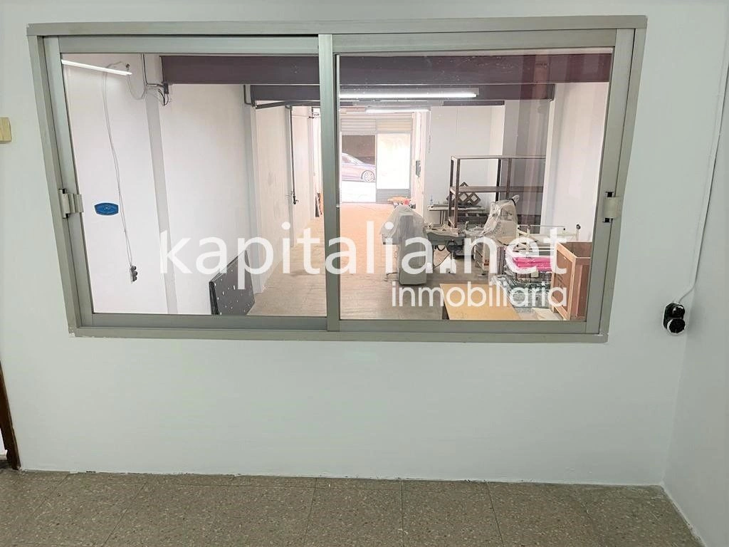 07473 - LOCAL COMERCIAL A LA VENTA EN ONTINYENT, ZONA EL LLOMBO.