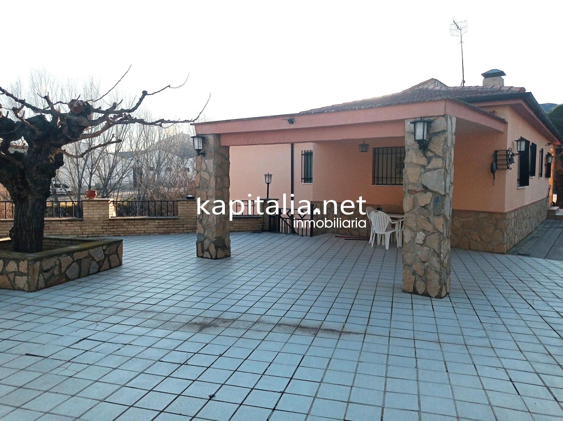 09747 - CASA DE CAMPO A LA VENTA UBICADO EN LA POBLACIÓN DE ALQUERIA DE AZNAR
