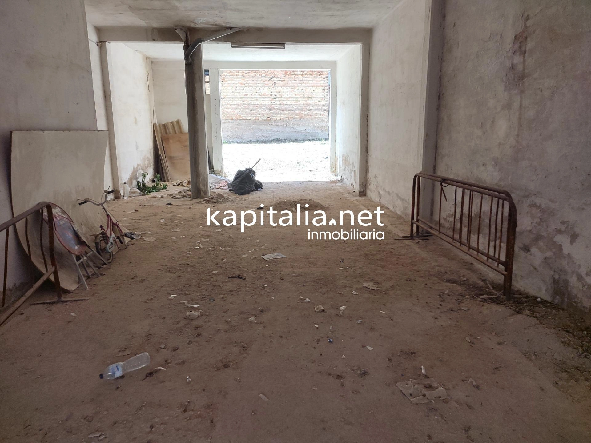 09327 - URBAN LAND FOR SALE IN ONTINYENT, LOCATED IN CENTRAL AREA.