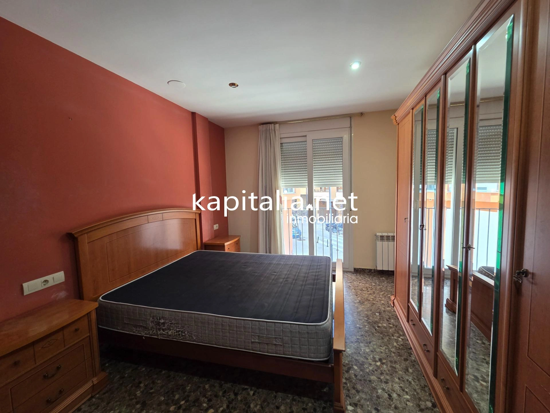 10242 - Piso a la venta en Ontinyent