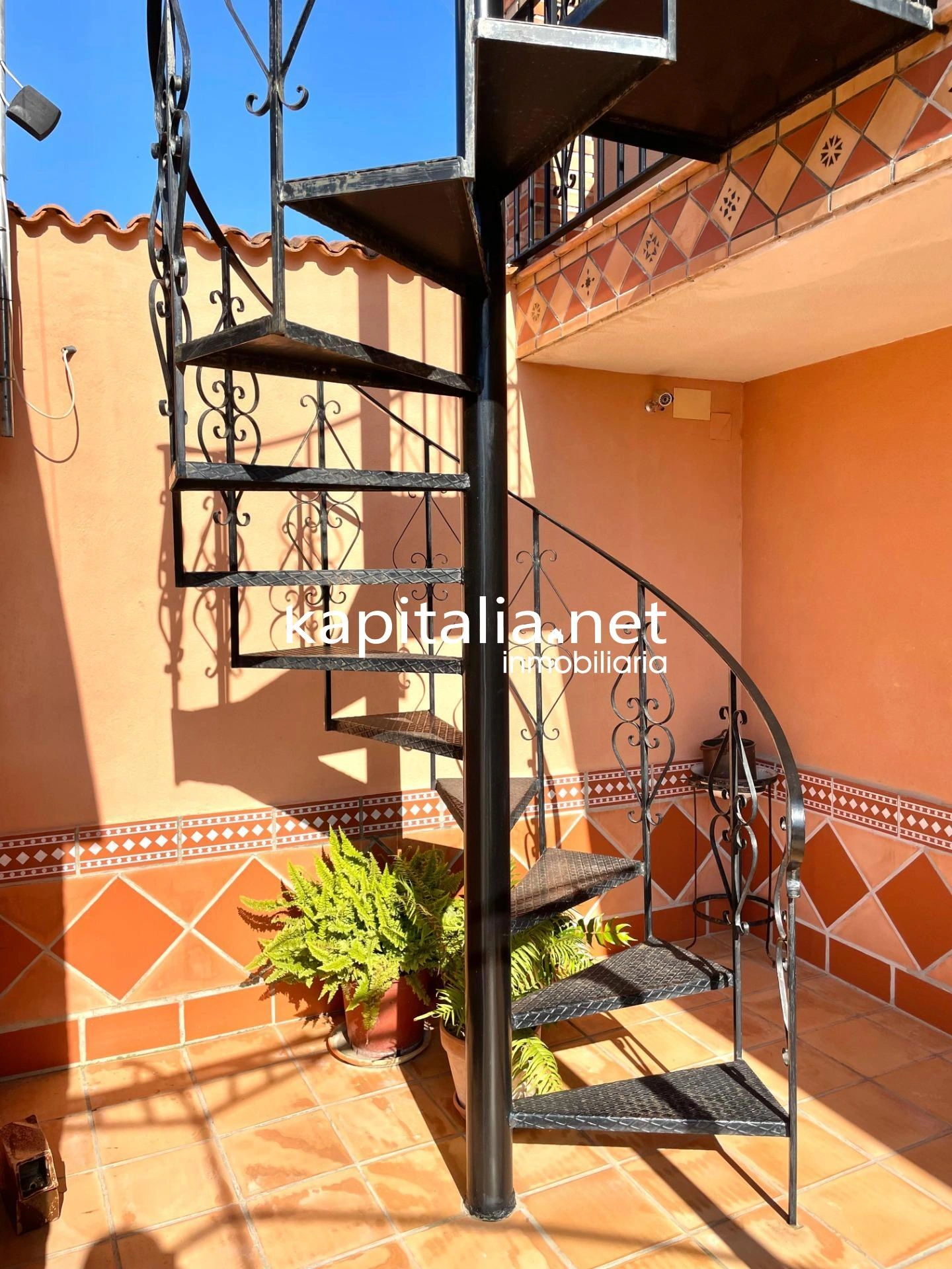 09738 - Casa con parcela a la venta en Alfauir.