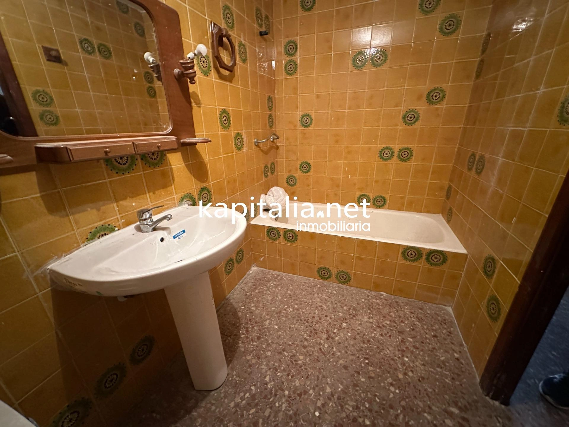 PISO CÉNTRICO CON GRAN TERRAZA A LA VENTA EN ONTINYENT