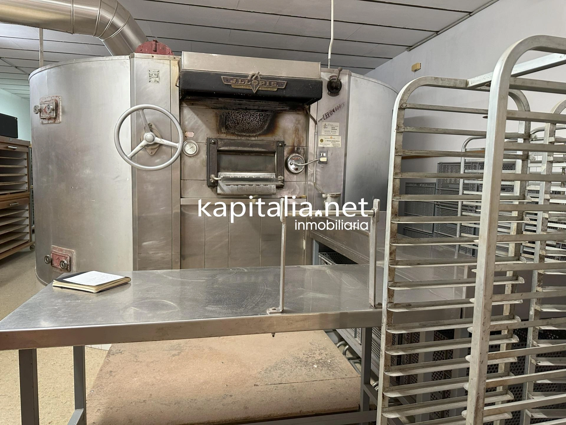 09550 - TRASPASO DE NEGOCIO Y VENTA DE LOCAL COMERCIAL
