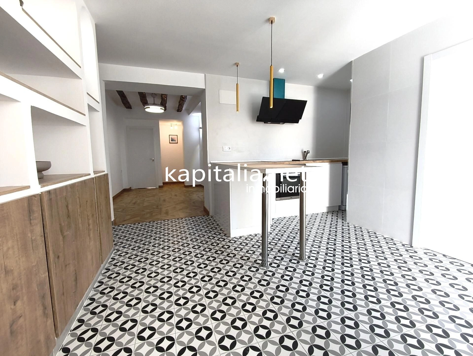 10237 - PISO REFORMADO A LA VENTA EN ALCOY, ZONA ALTA ALCOY