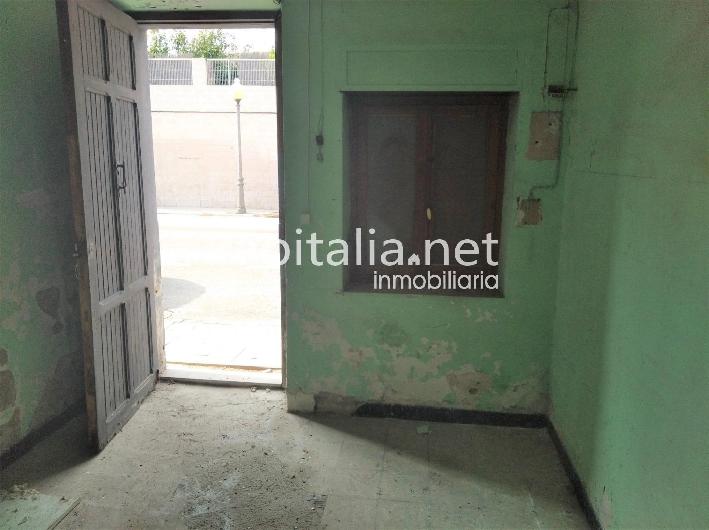 06231 - CASA JUNTO CON LOCAL EN VENTA PUEBLO DE BOCAIRENT.