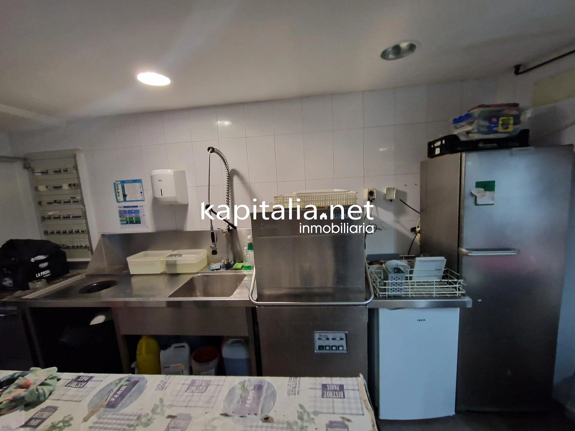 08830 - Traspaso de restaurante en funcionamiento en Bocairent.