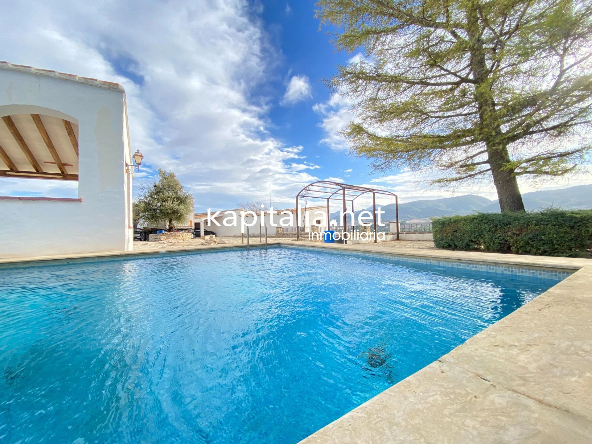 09843 - Masia en Penaguila