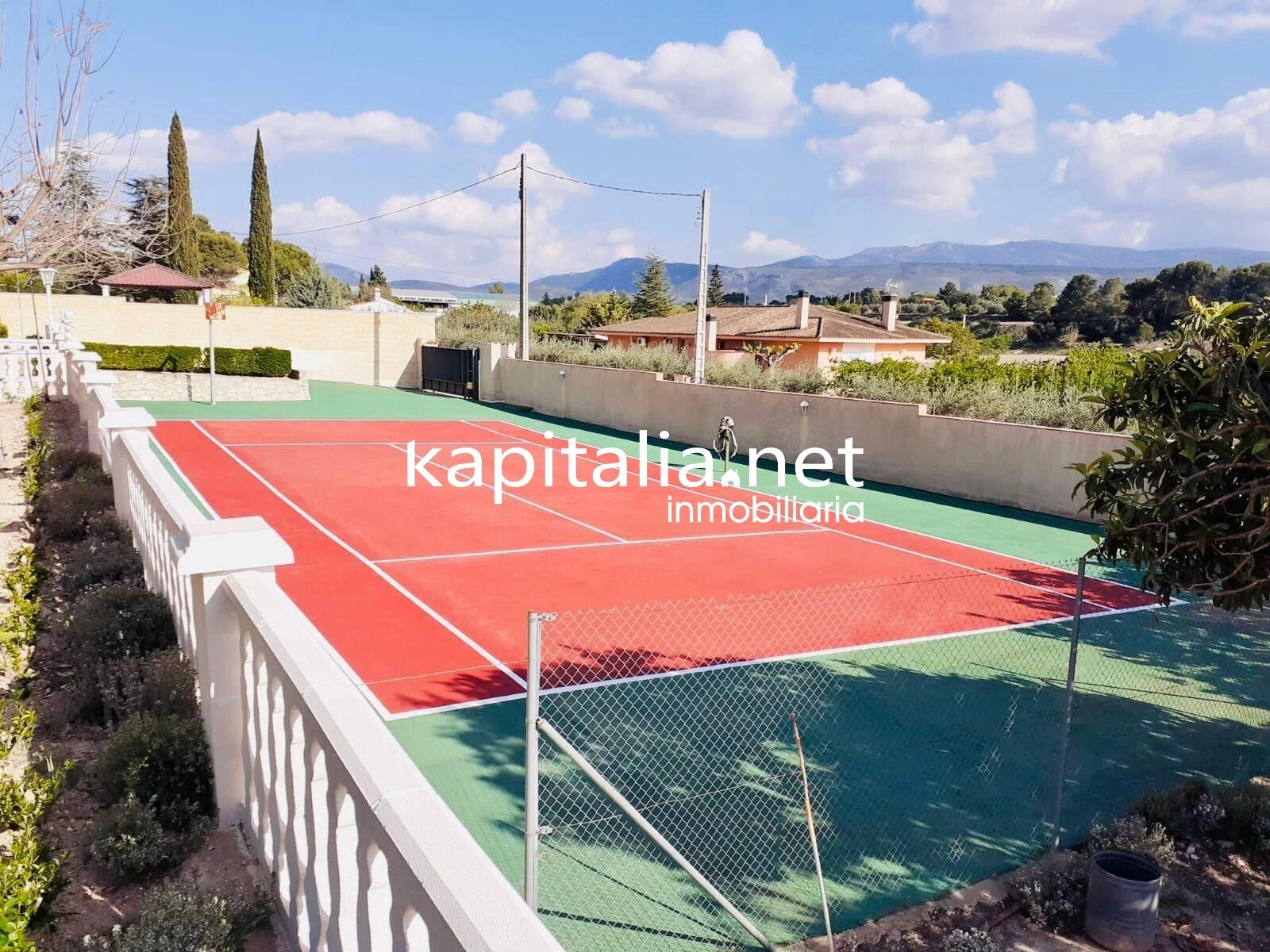 09318 - Estupendo chalet a la venta en Ontinyent/Agullent