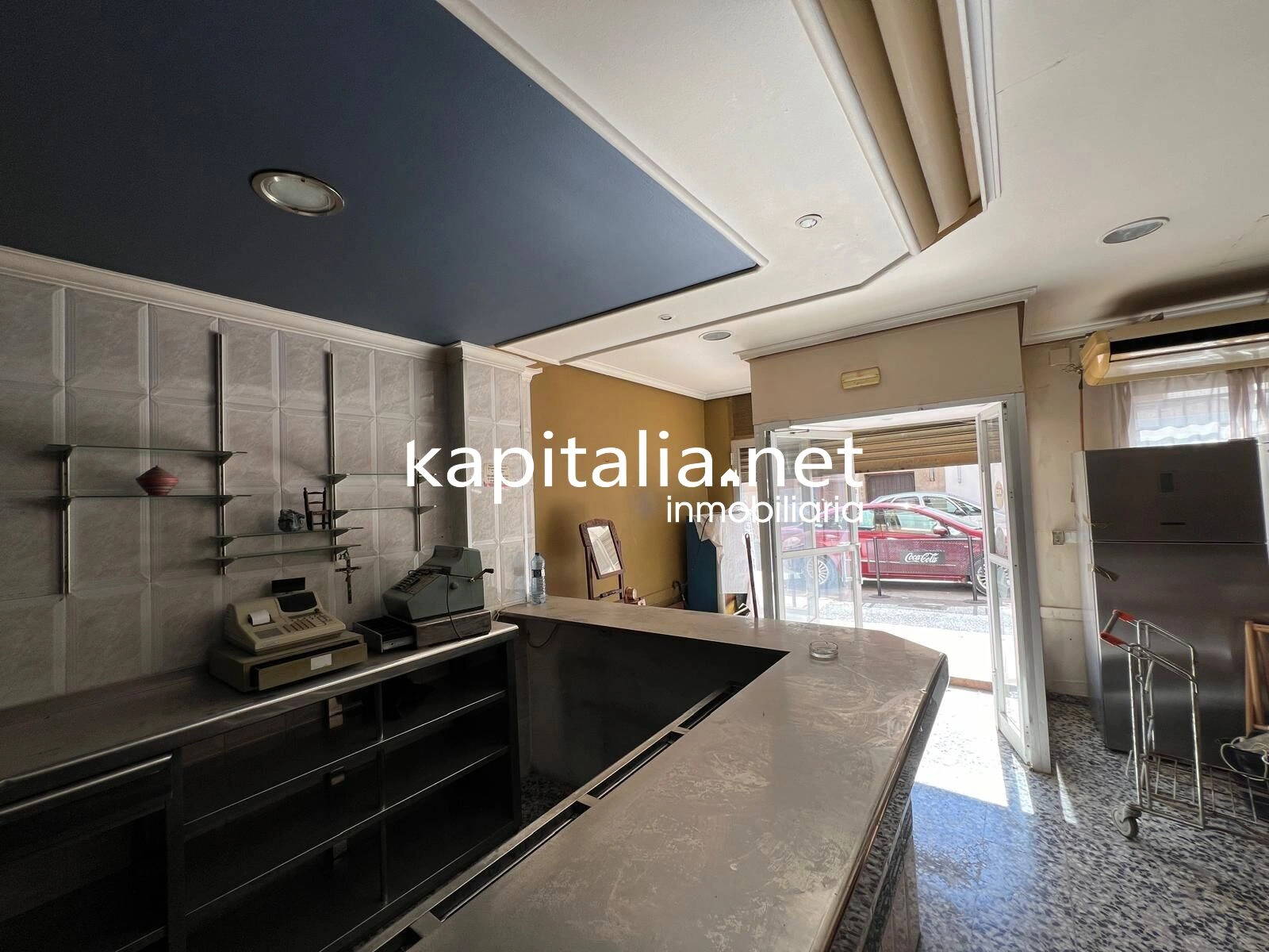 09579 - BAR-CAFETERIA A LA VENTA EN LA LLOSA DE RANES