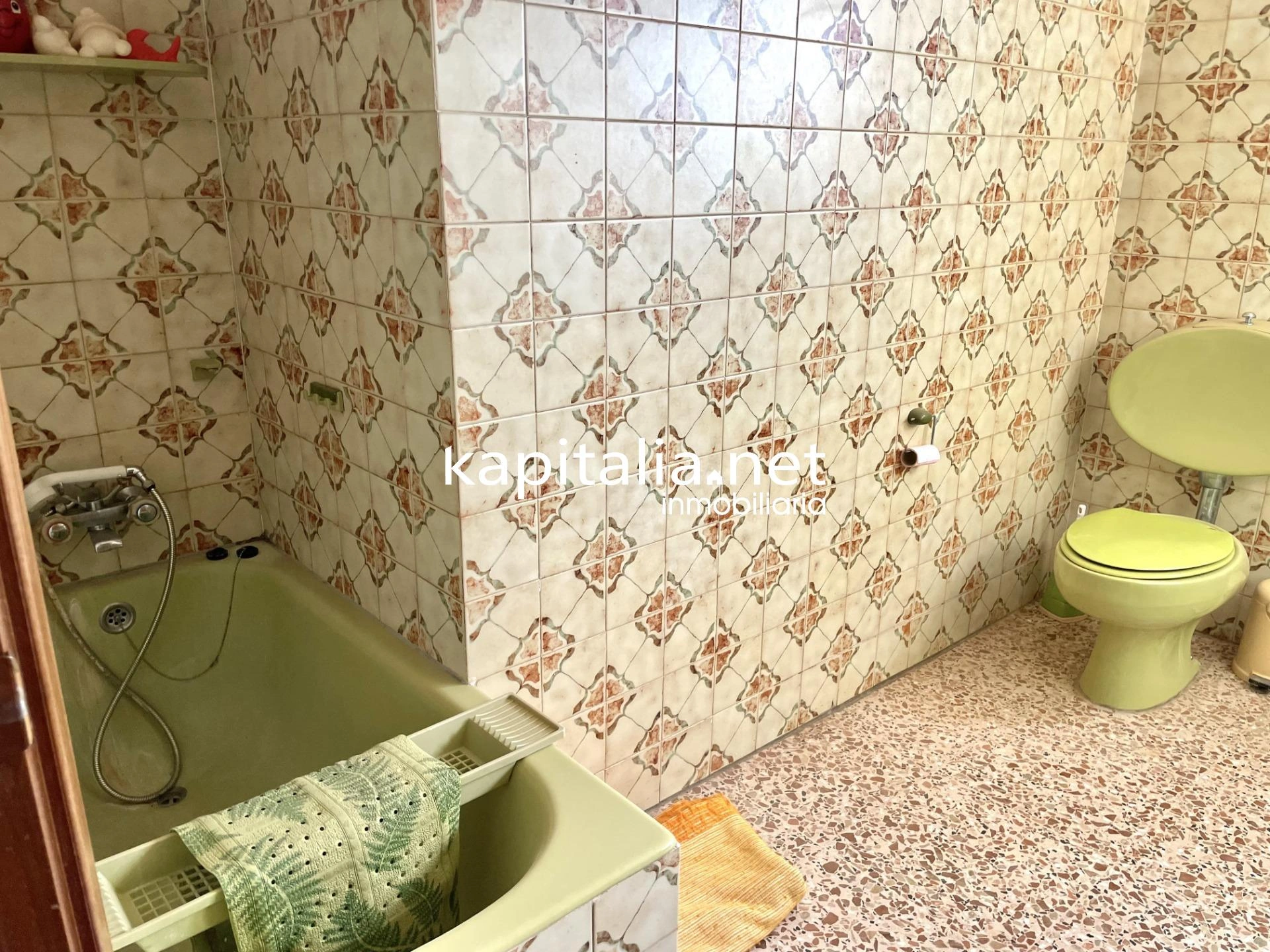Edificio a la venta en Beniarrés.