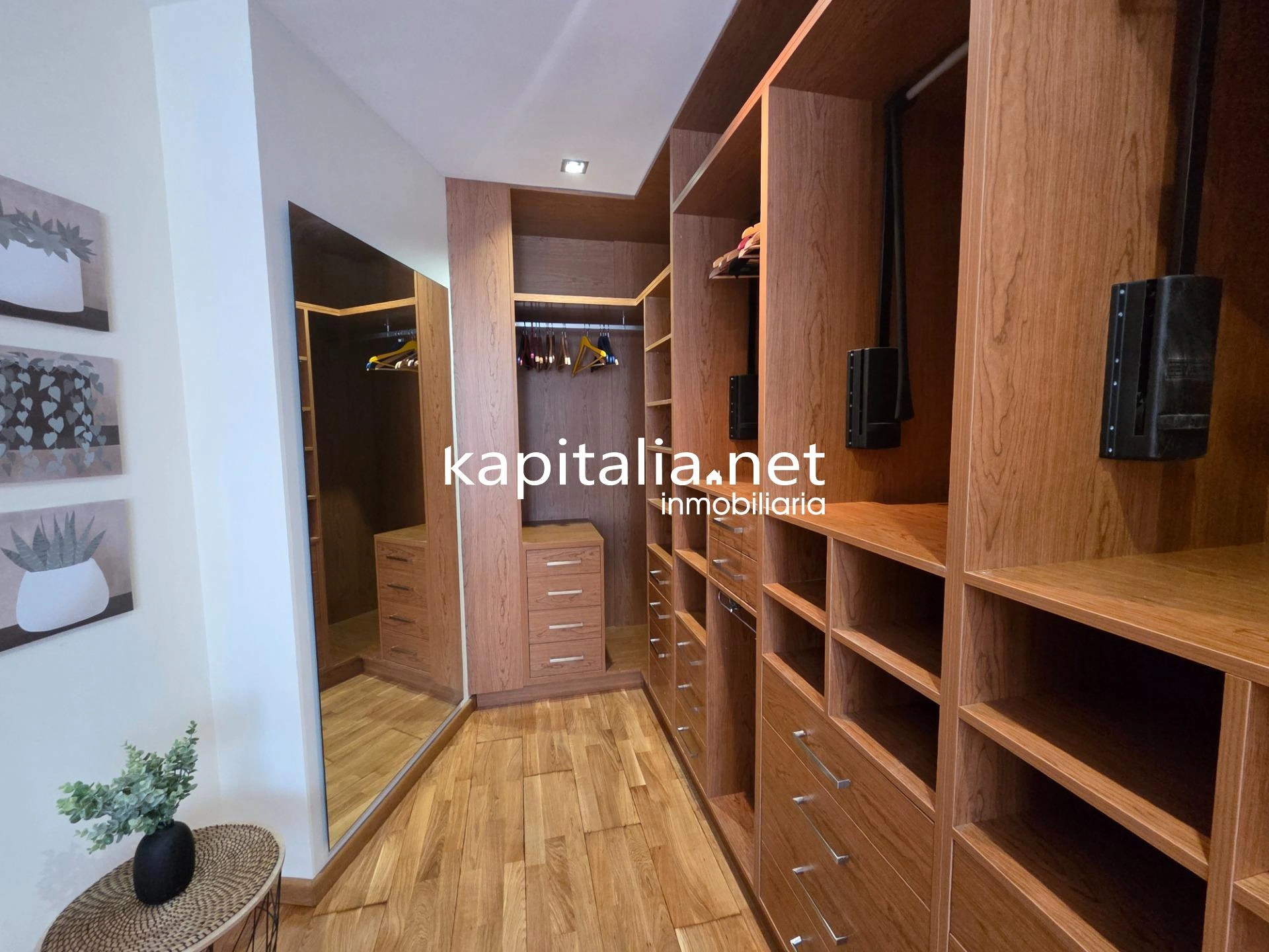 10334 - Espectacular piso a la venta en Ontinyent