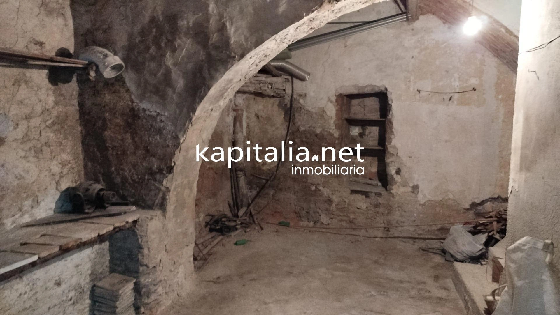 CASA EN VENTA EN AGRES