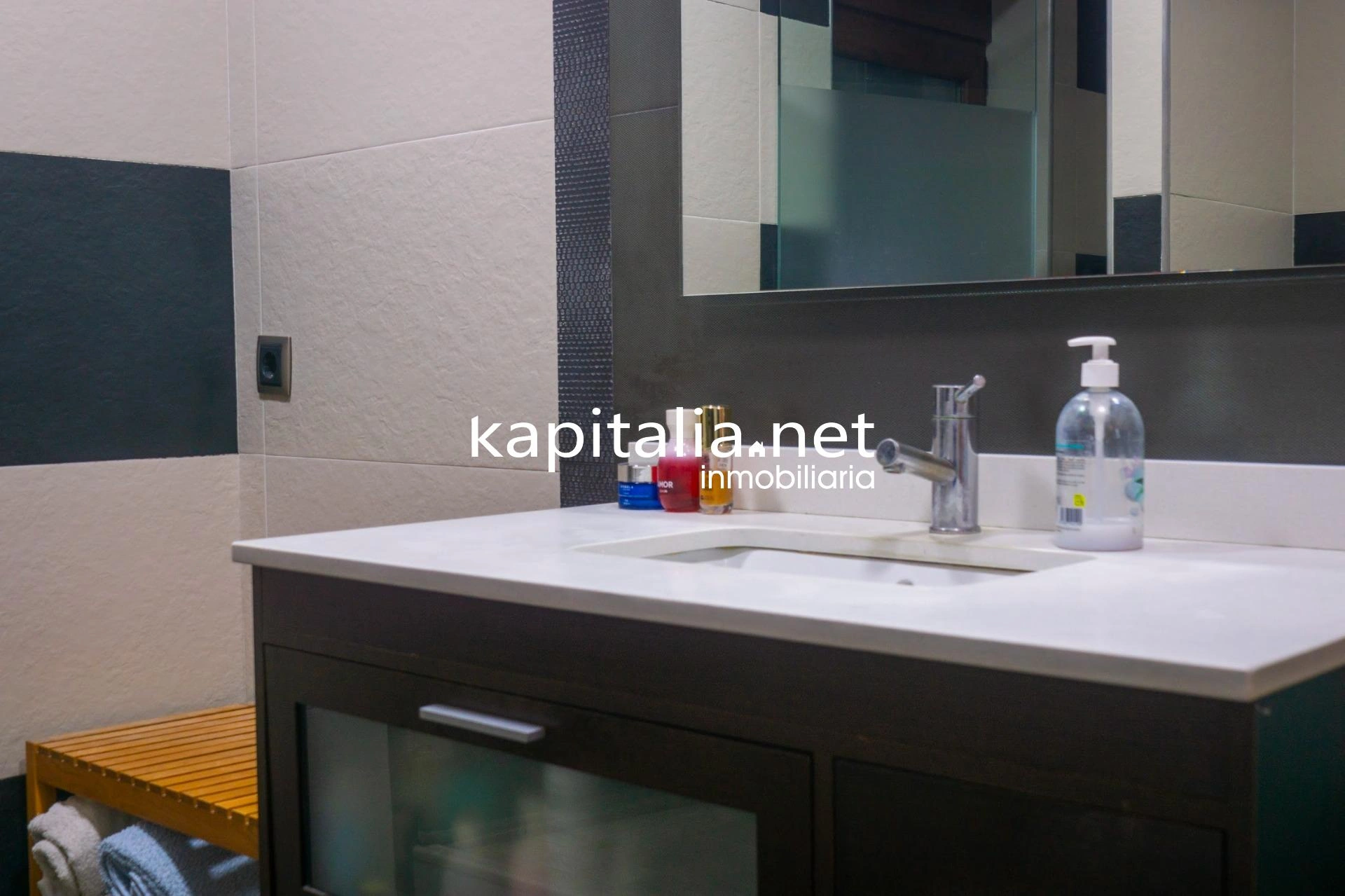 GRAN CASA A LA VENTA EN BOCAIRENT