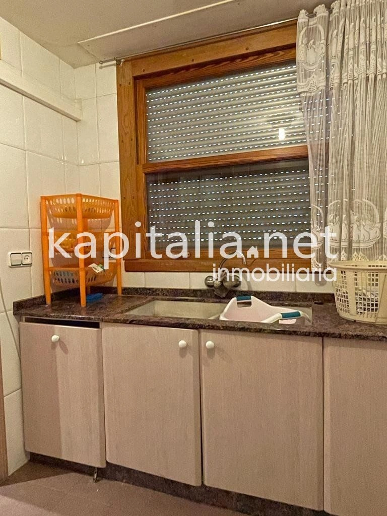 07551 - Casa + Local a la venta en Bocairent.
