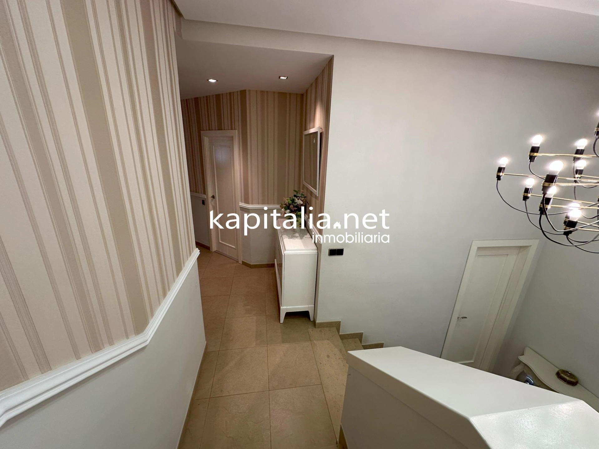 09605 - IMPRESIONANTE VILLA A LA VENTA EN LA PROVINCIA DE VALENCIA