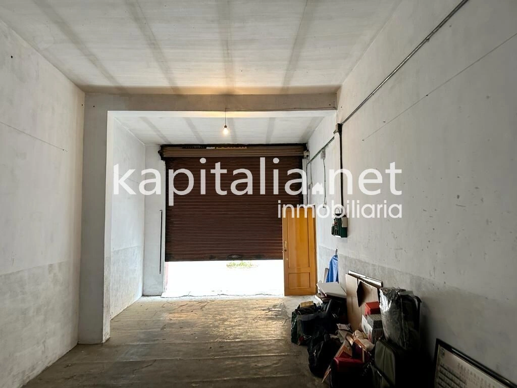 08371 - Local comercial en venta en Ontinyent (Valencia)