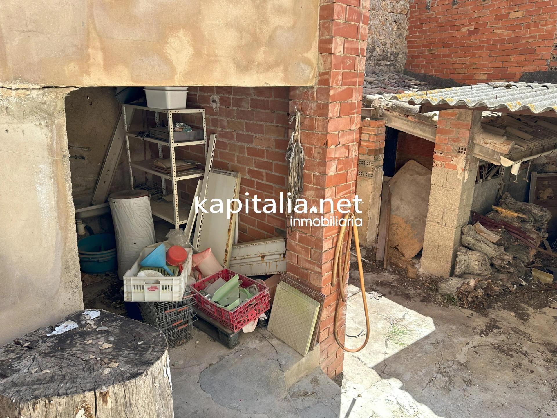 EDIFICIO A LA VENTA EN MONTIXELVO