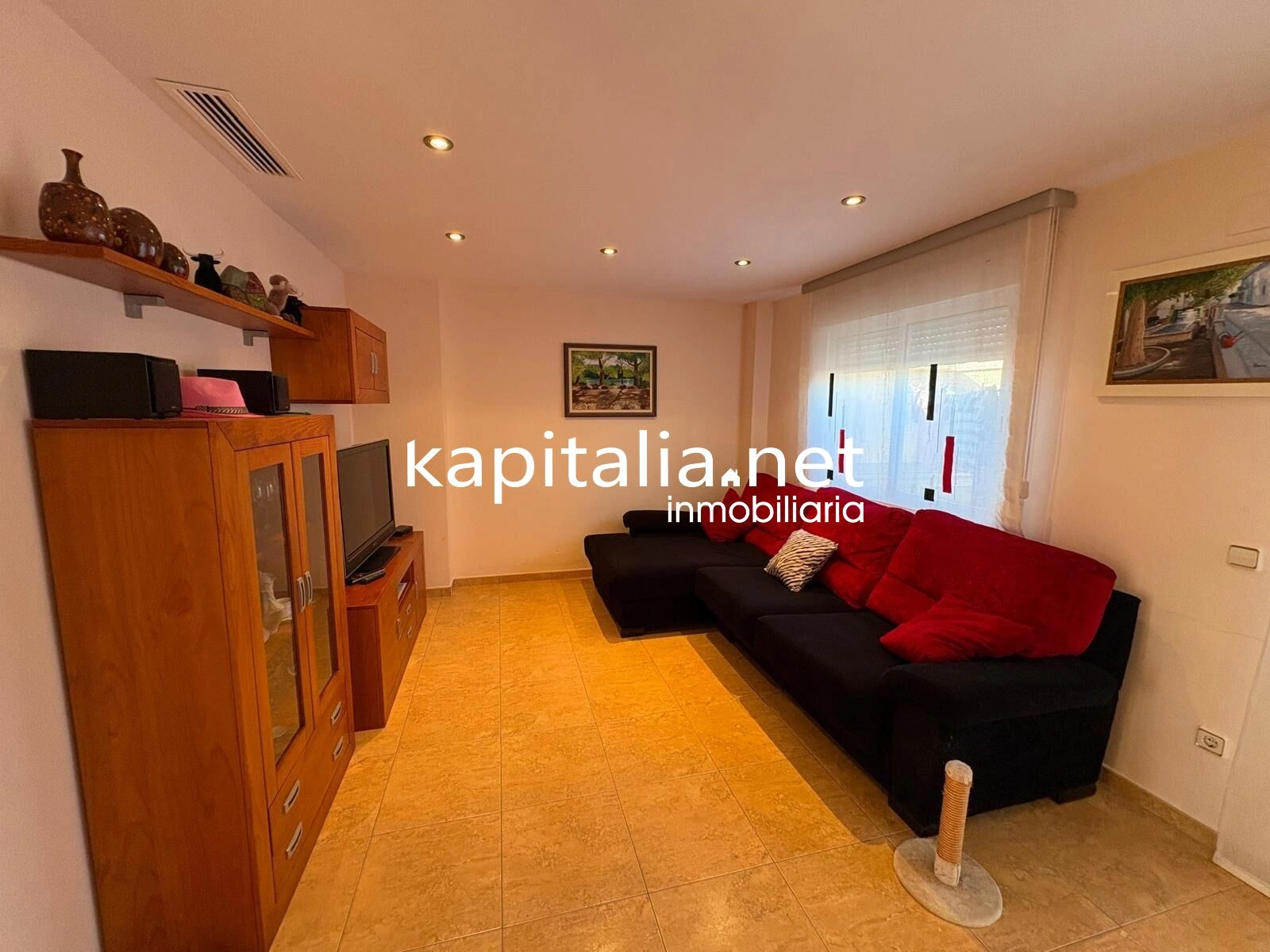 EXCLUSIVE SEMI-DETACHED HOUSE FOR SALE, READY TO MOVE INTO IN ANNA