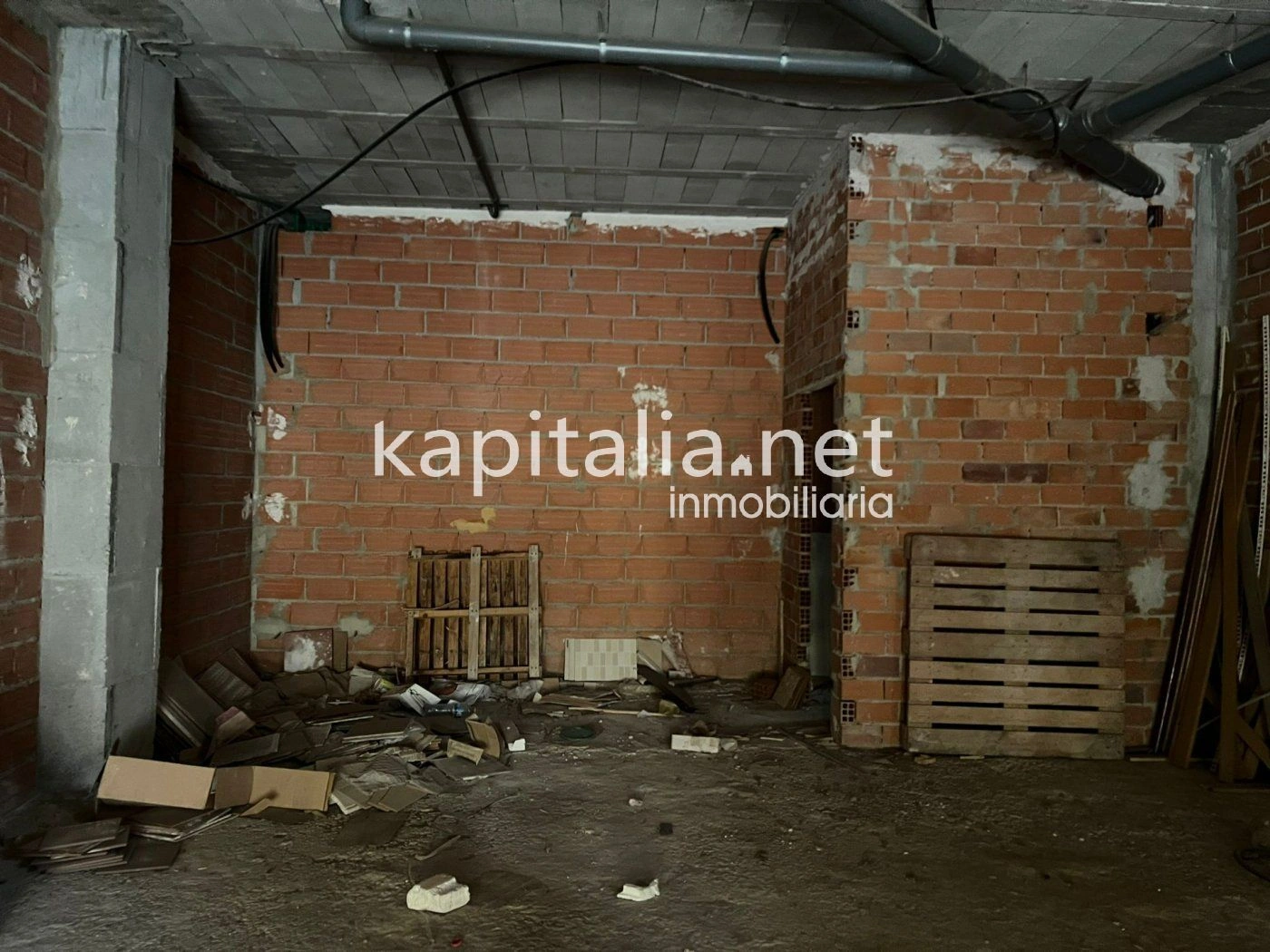 07364 - Local chaflán en venta en Ontinyent en zona Llombo