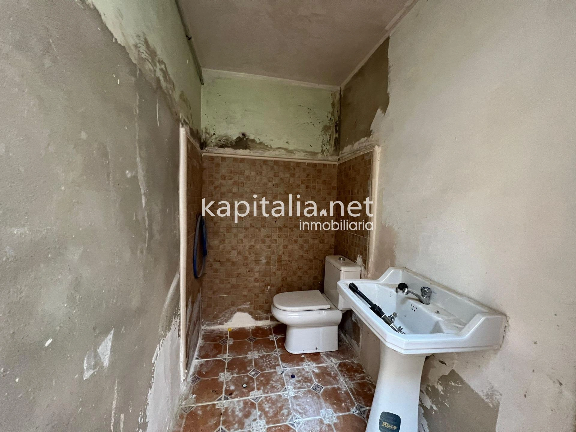 08370 - Local comercial a la venta en Ontinyent, zona Sant Antoni