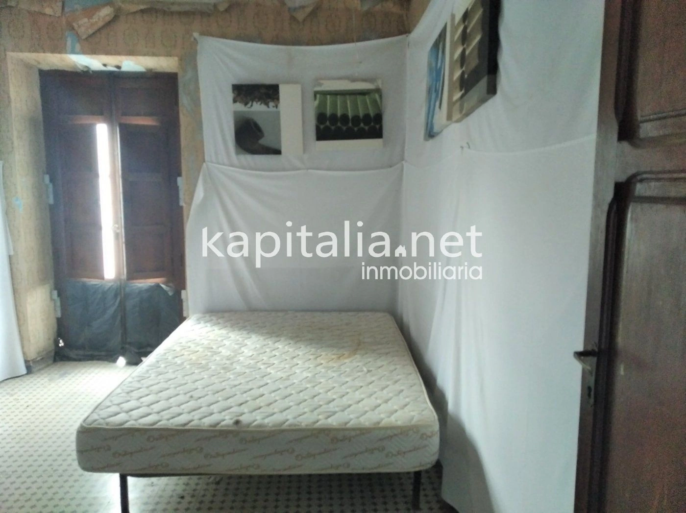 06231 - CASA JUNTO CON LOCAL EN VENTA PUEBLO DE BOCAIRENT.