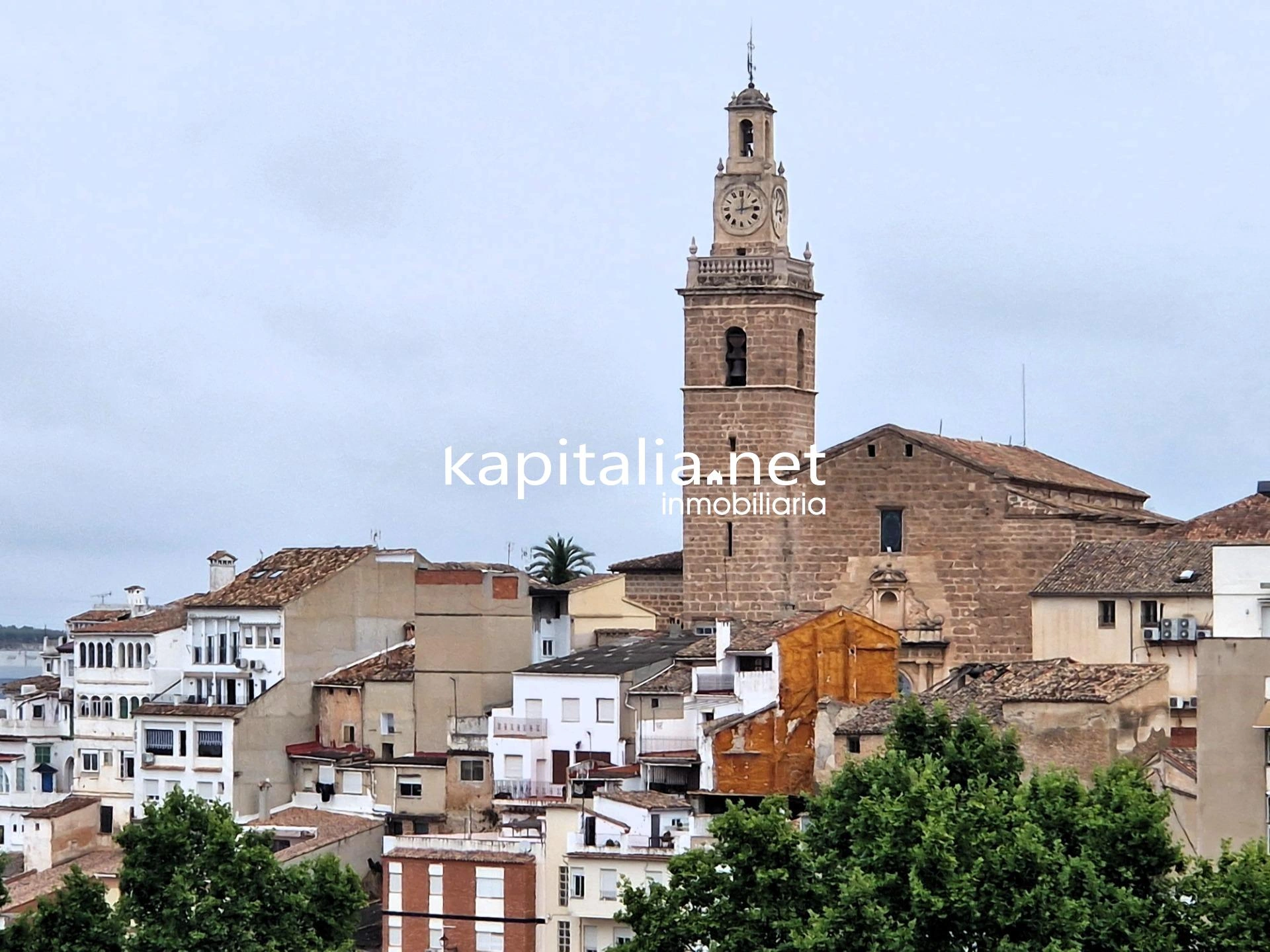 10025 - Gran casa a la venta en Albaida con almacén y gran azotea