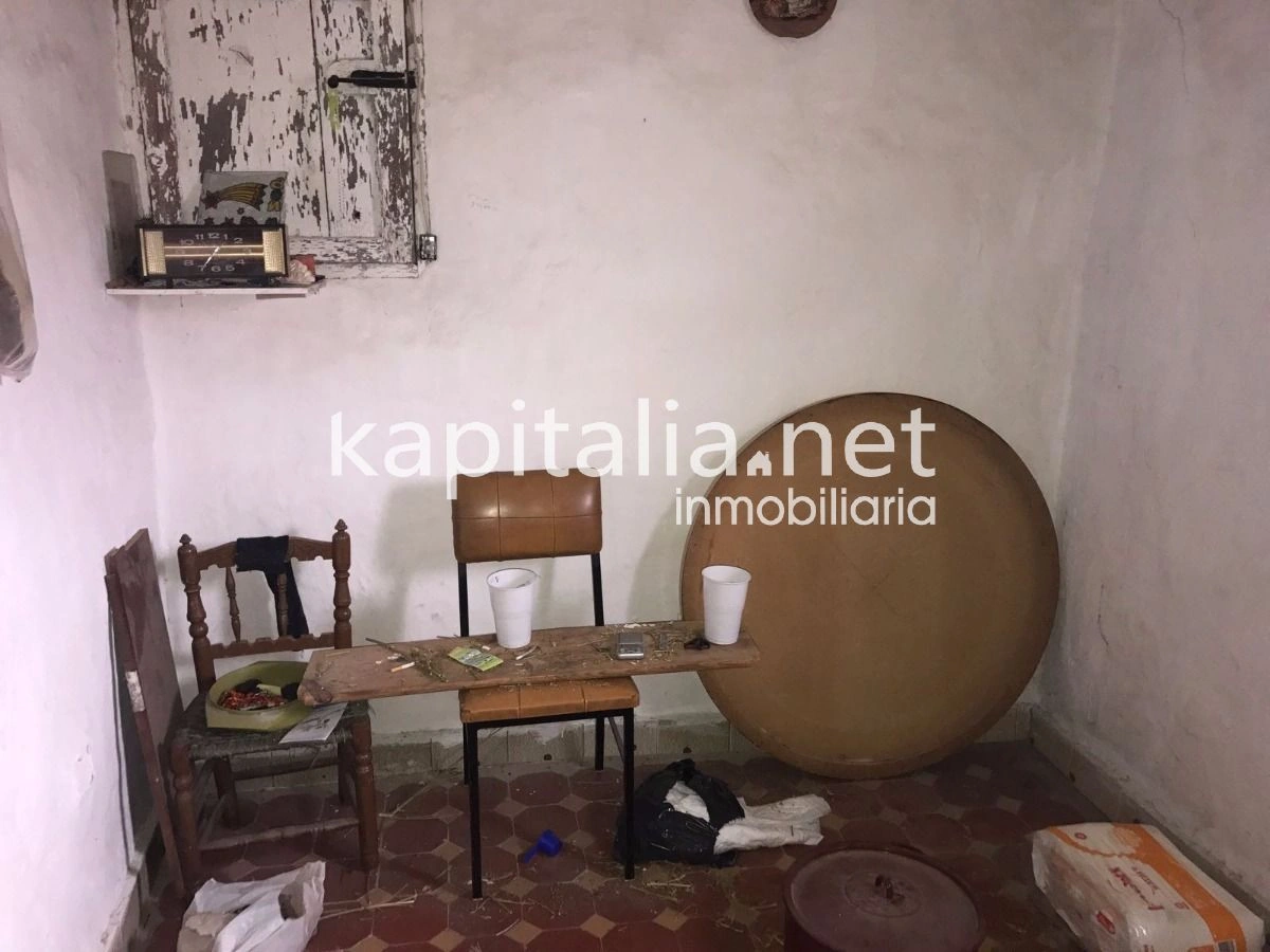 Casa de 500m2 a la venta en Bocairent