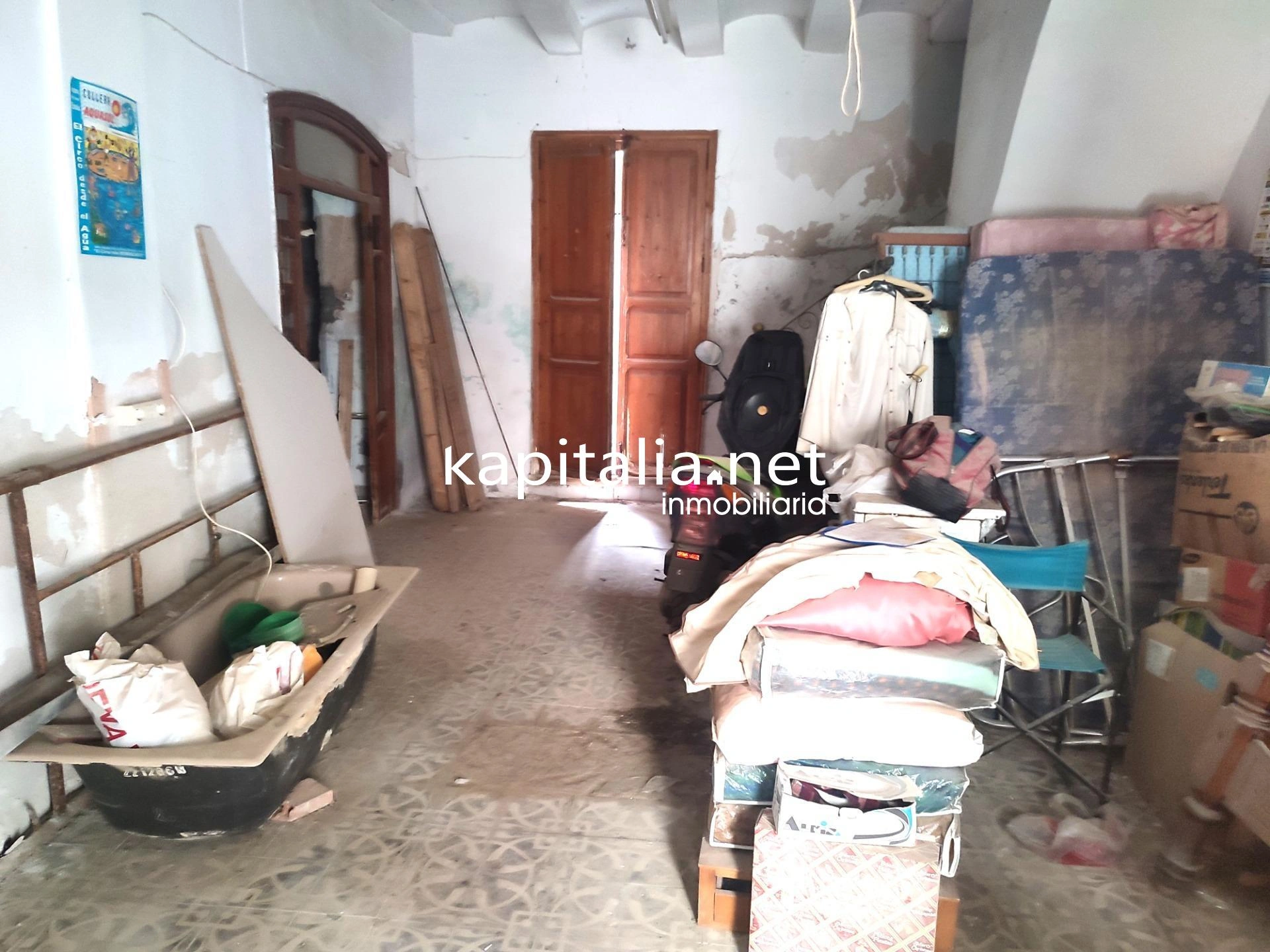 09241 - CASA A LA VENTA EN AGULLENT PARA REFORMAR COMPLETAMENTE