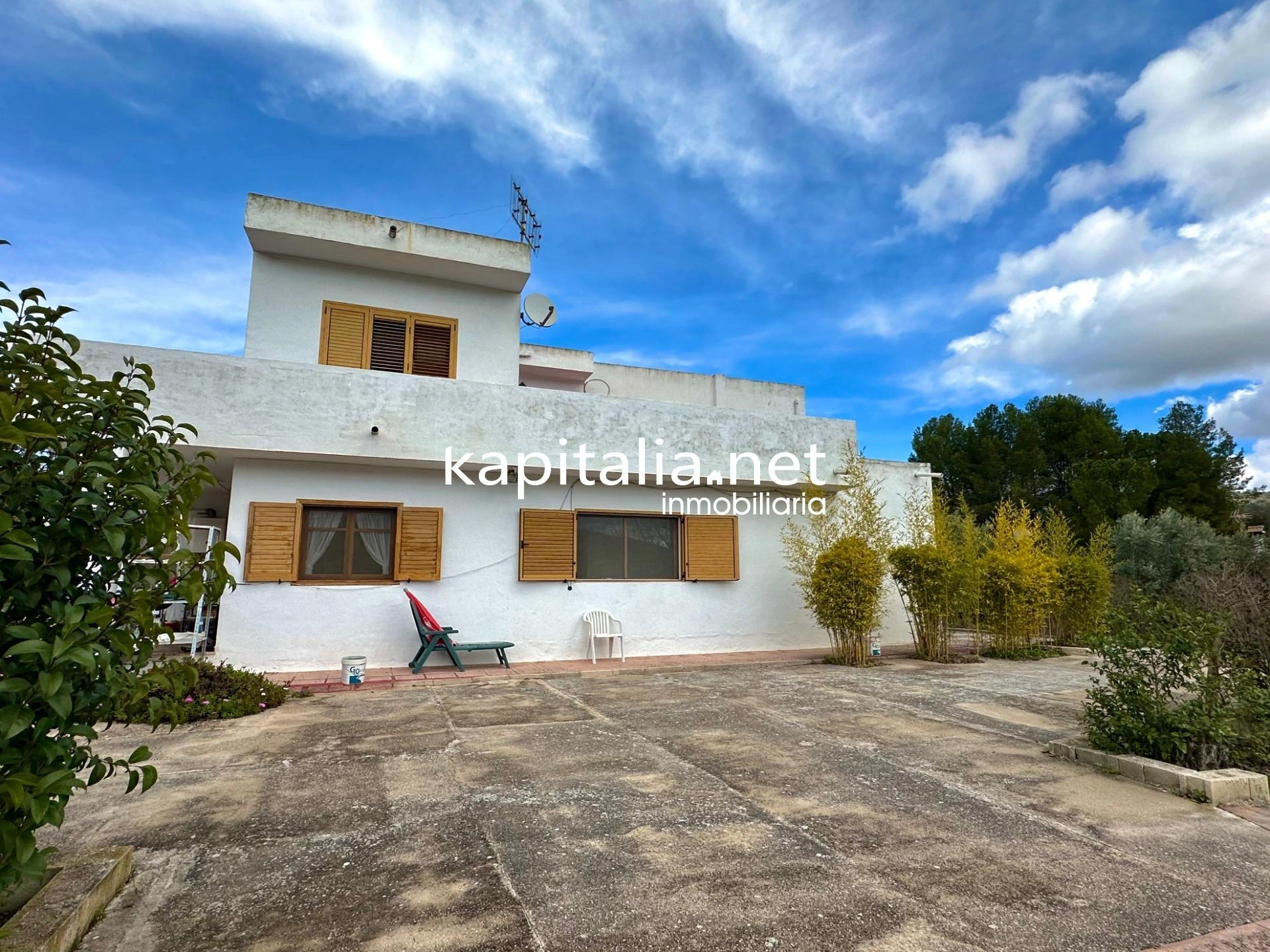 09812 - Chalet con vistas maravillosas a la venta en Alcoy
