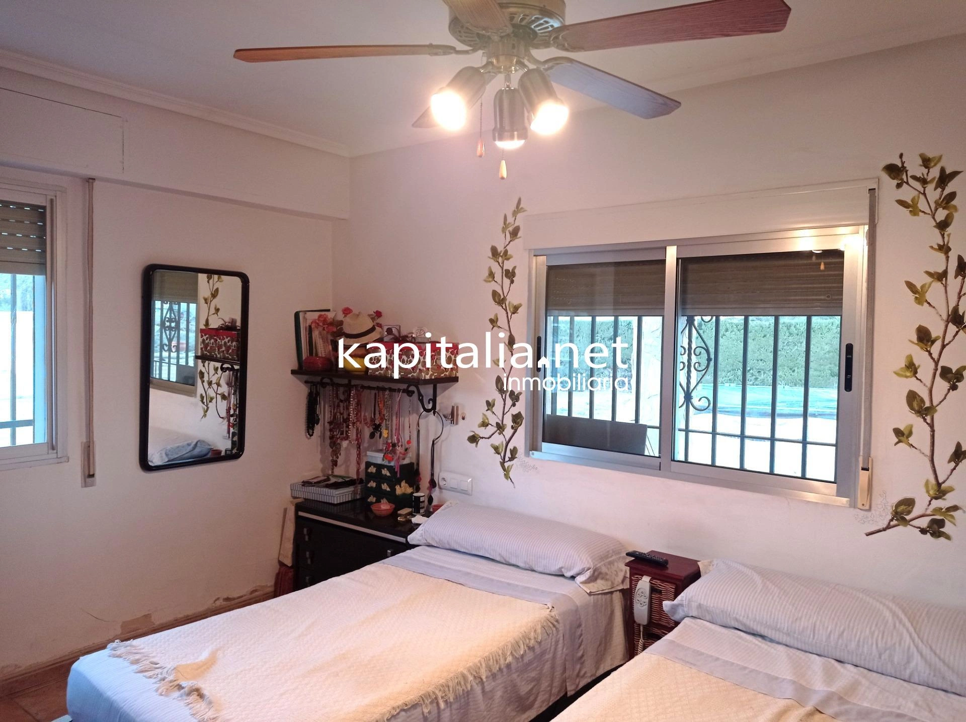 09747 - CASA DE CAMPO A LA VENTA UBICADO EN LA POBLACIÓN DE ALQUERIA DE AZNAR