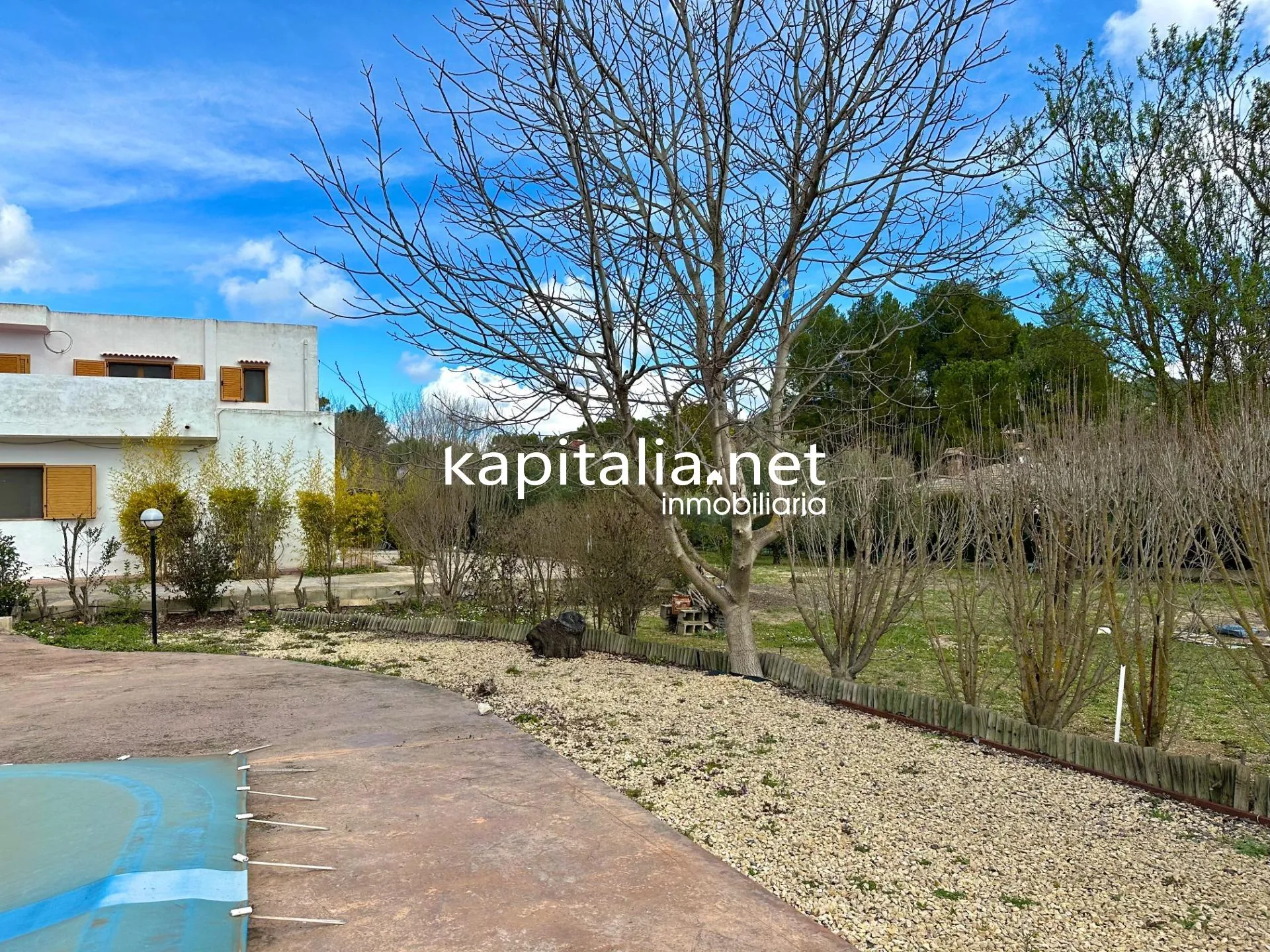 09812 - Chalet con vistas maravillosas a la venta en Alcoy