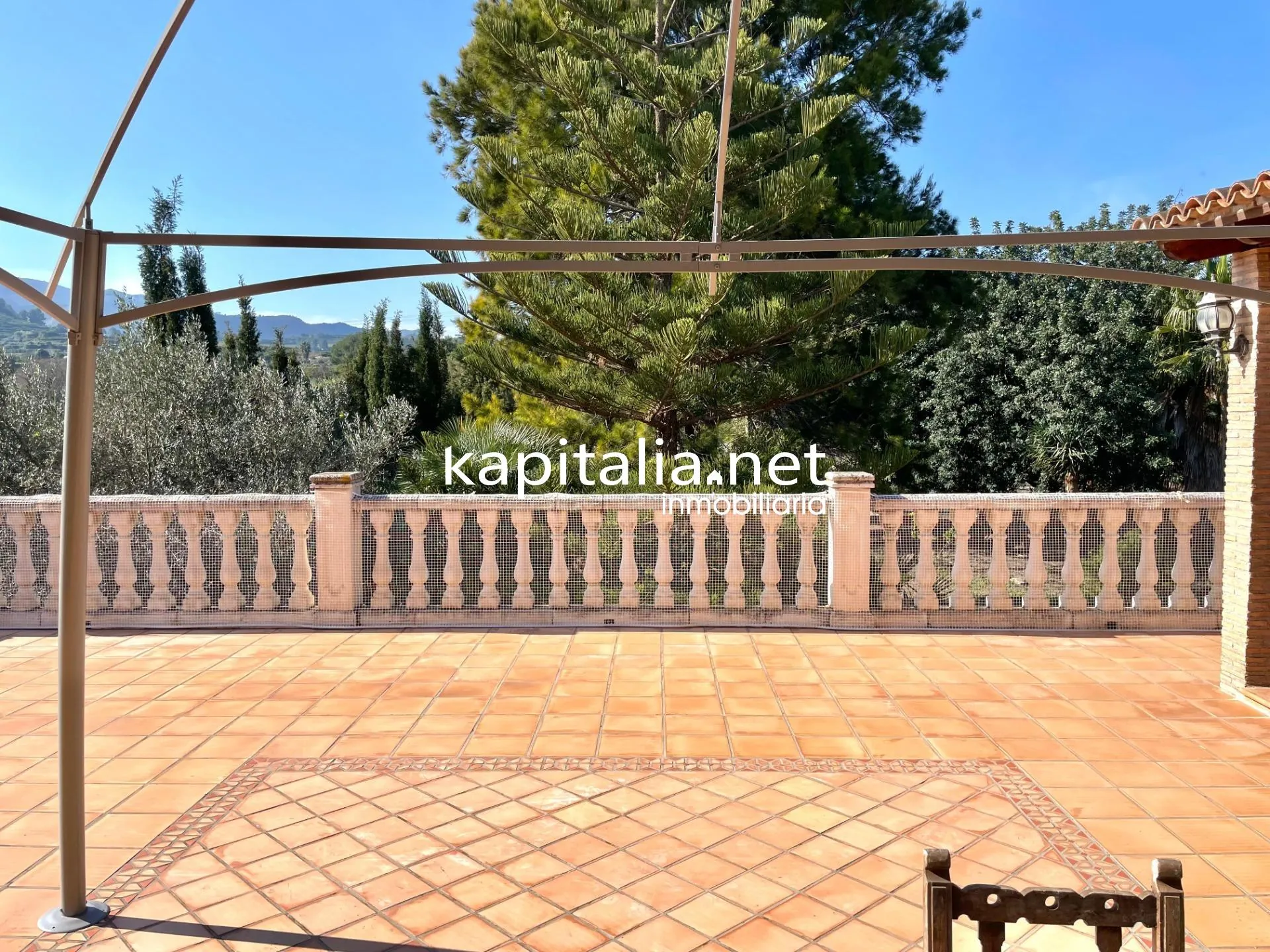 09738 - Casa con parcela a la venta en Alfauir.