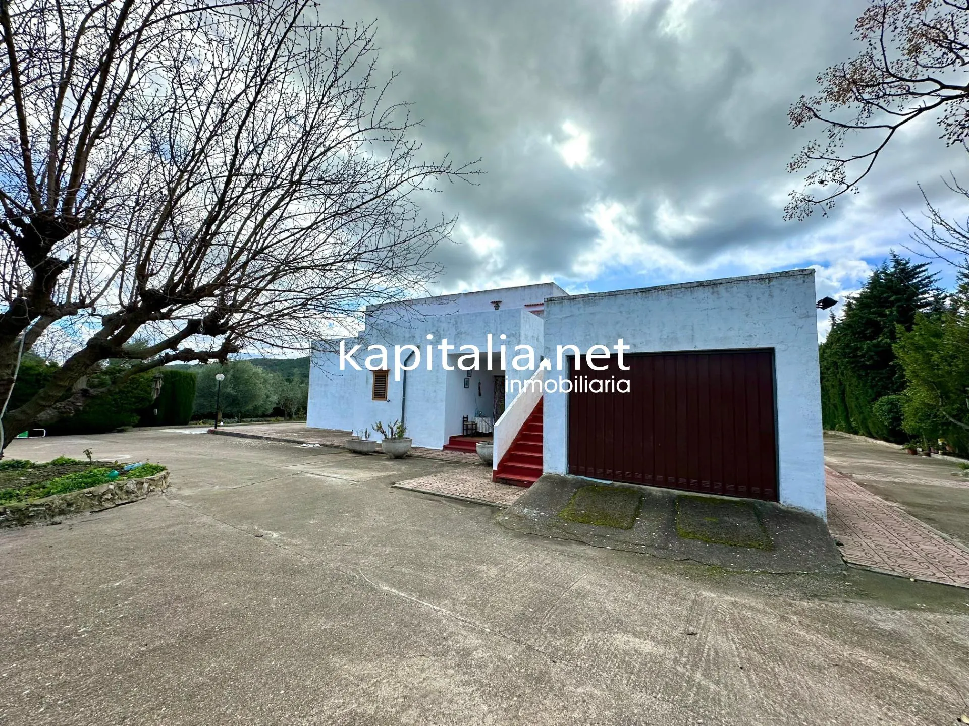 09812 - Chalet con vistas maravillosas a la venta en Alcoy