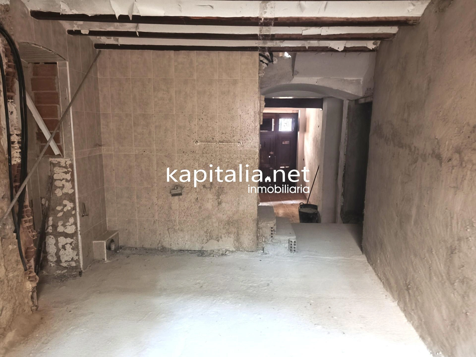 10096 - CASA PARA REFORMAR A LA VENTA EN COCENTAINA