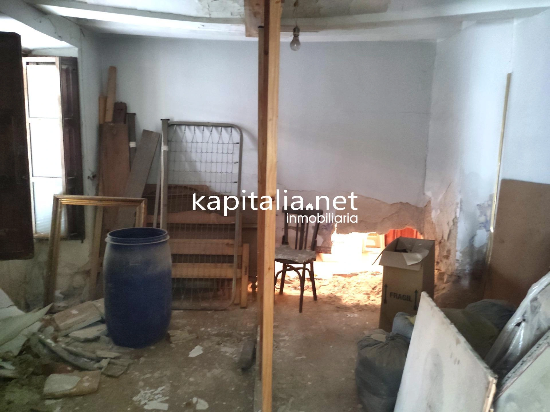 09241 - CASA A LA VENTA EN AGULLENT PARA REFORMAR COMPLETAMENTE